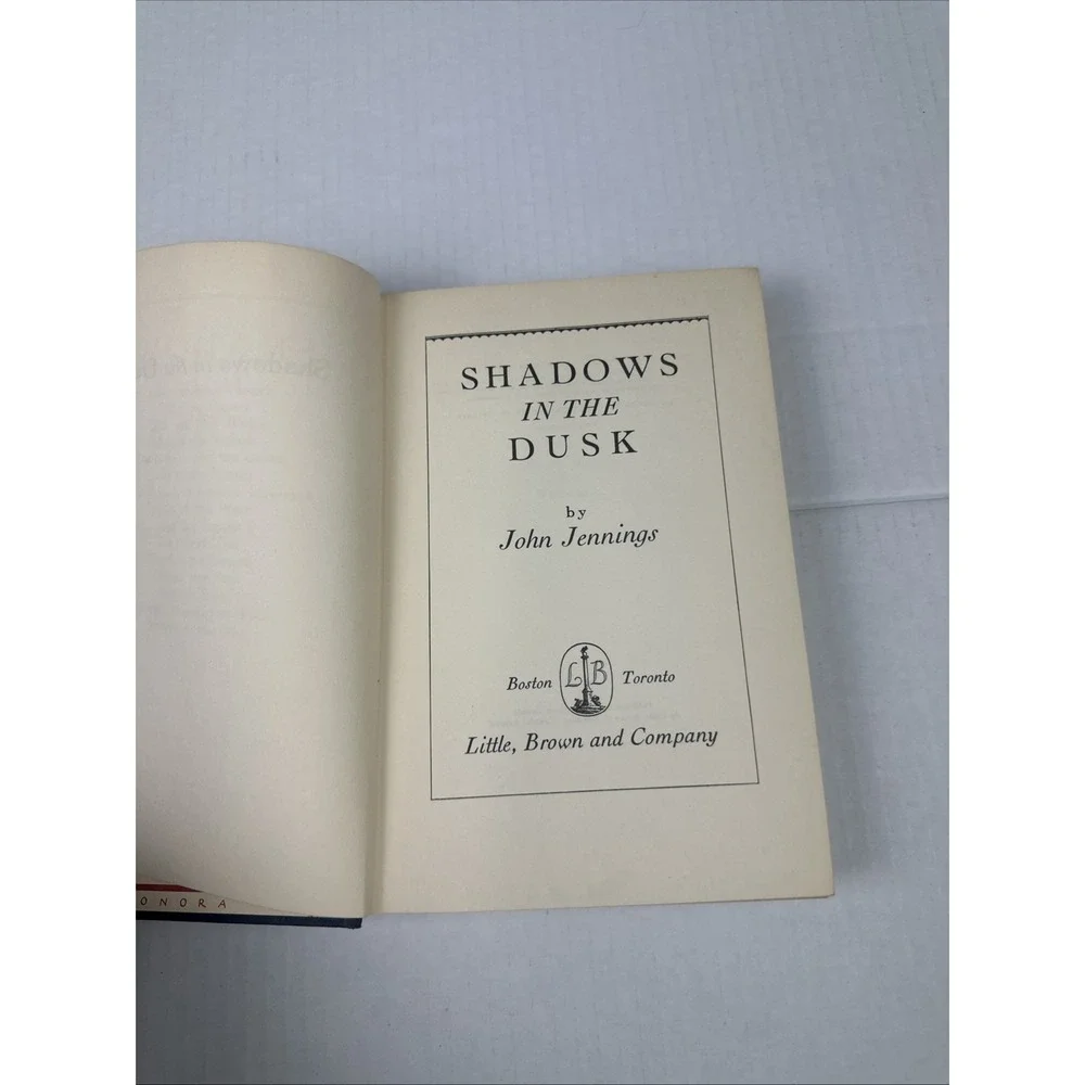 SHADOWS IN THE DUSK by John Jennings - 1955 - Fiction - Western - Vintage